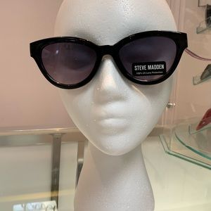 Steve Madden glasses